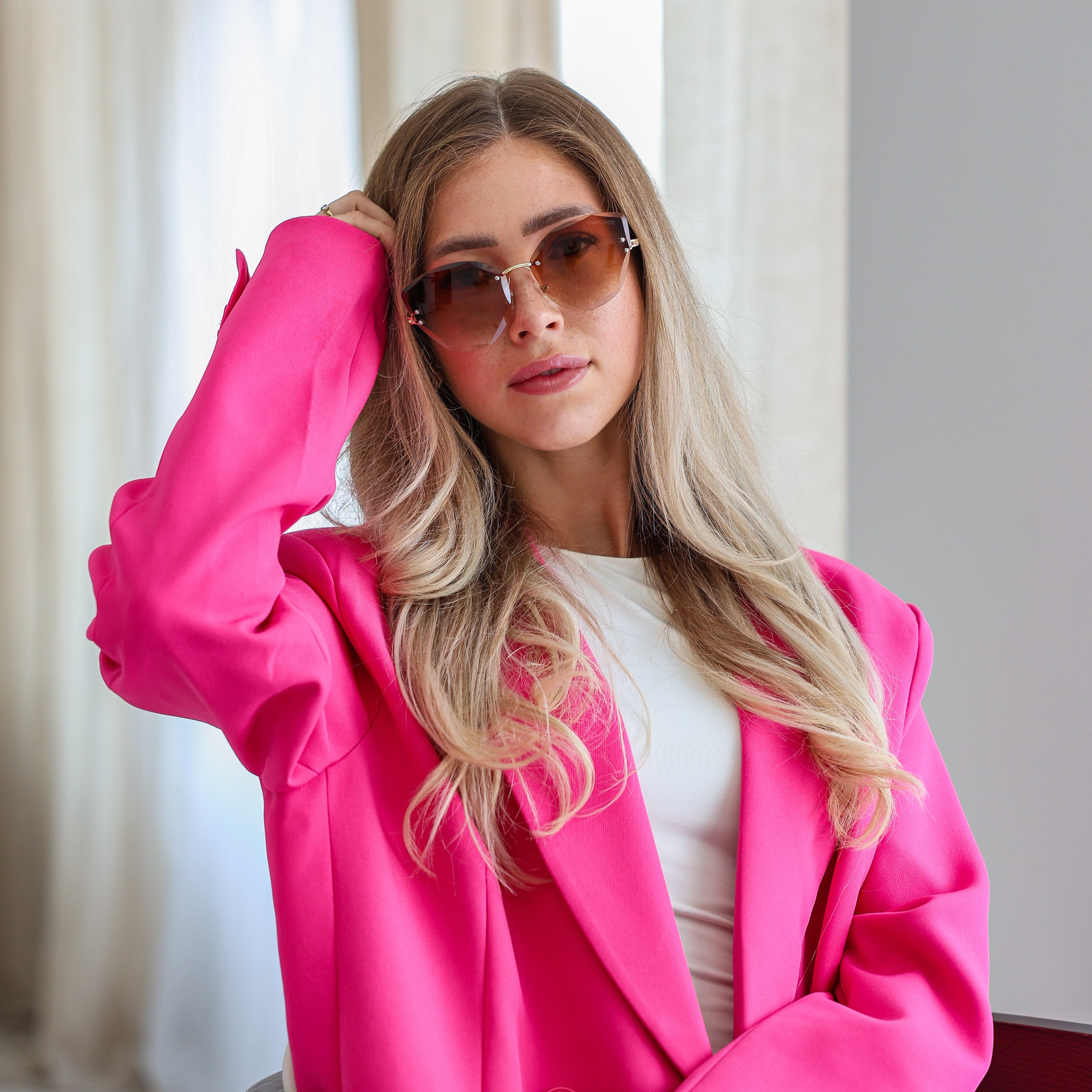 Trendbee™ Prismatic Diamond