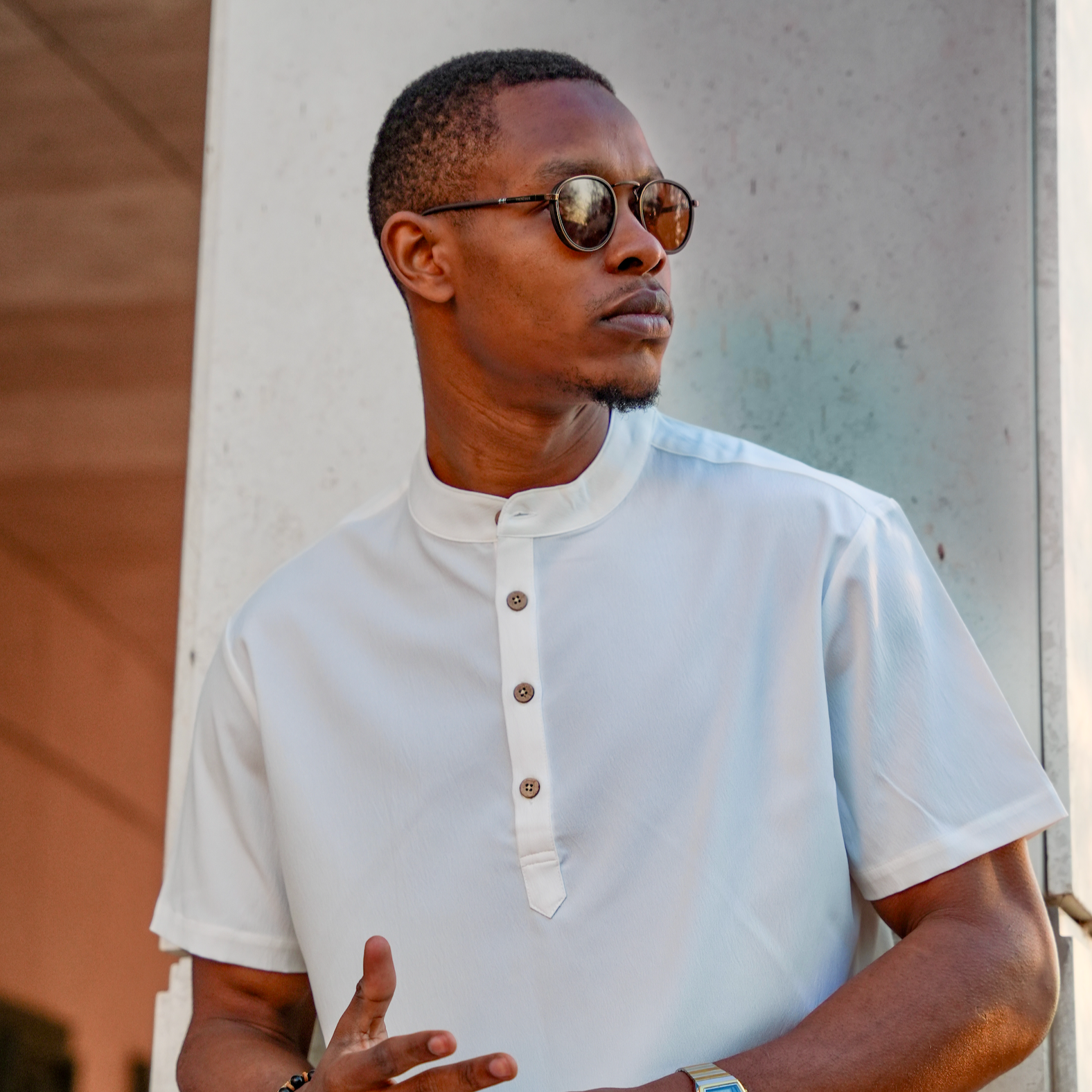 Trendbee™ Solar Oval Brown